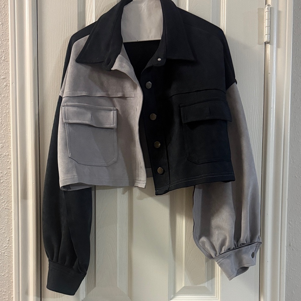 POL Black and Gray Cropped Blazer